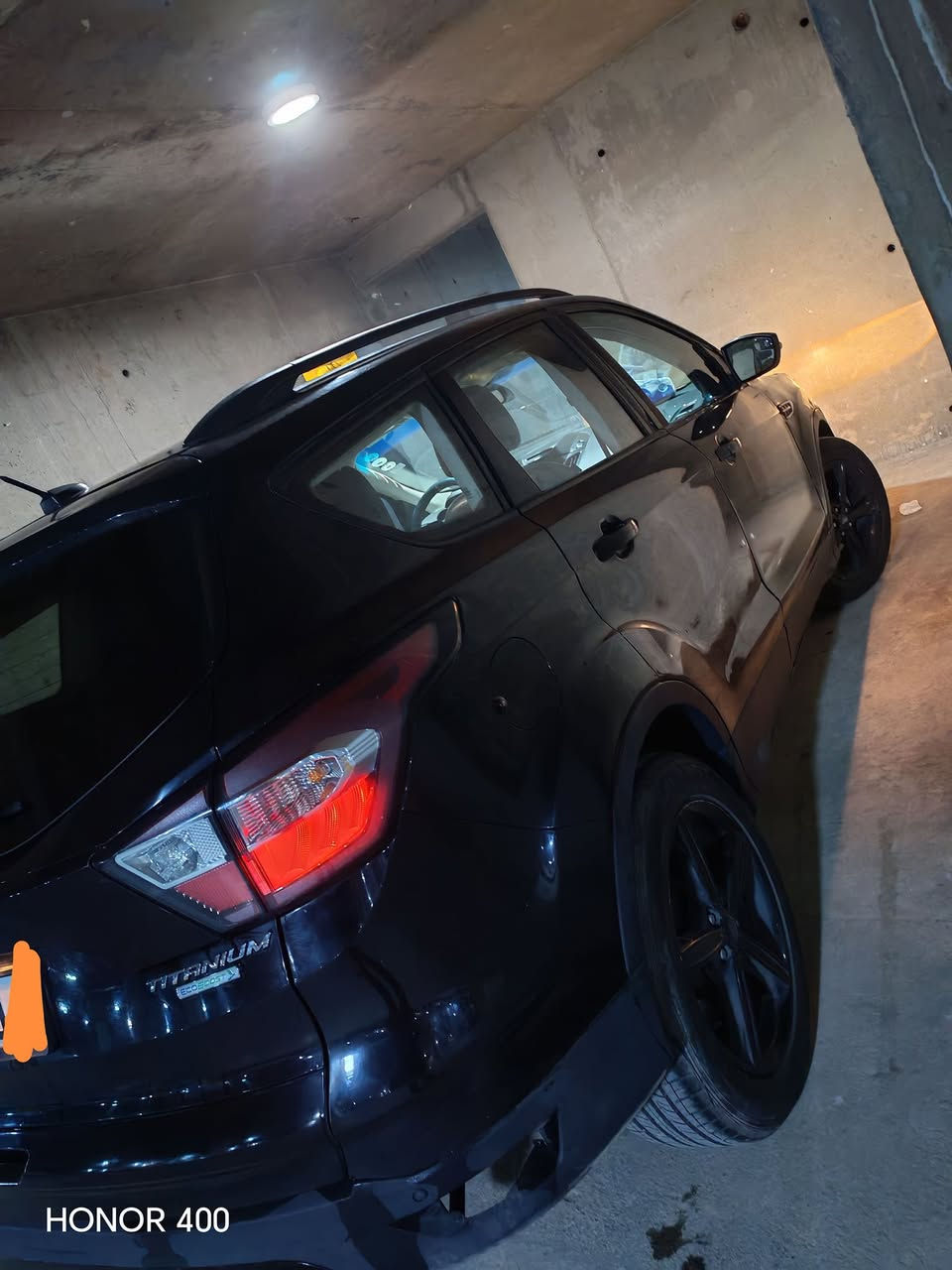 سيارة فورد اسكيب نوعية تيتانيم موديل 2017ماشية 93000الف ميل ضرر بثلاث قطع صبغ رقم اربيل خصوصي السعر 110$ومجال والشراي يتصل على هاذة الرقم ***********
