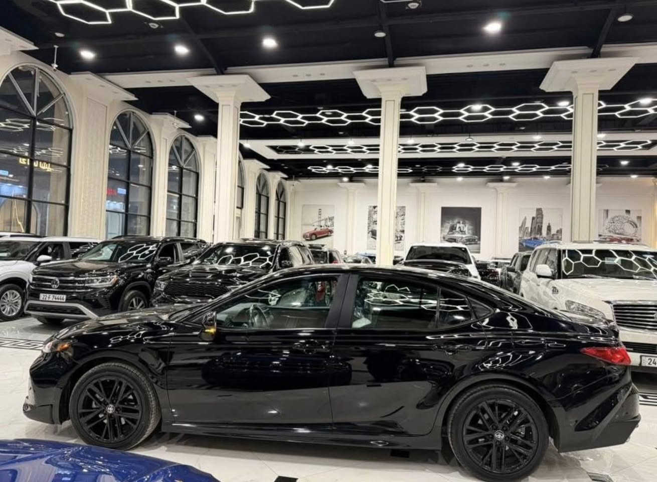 تويوتا كامري وارد امريكي شكل جديد موديل 2025 محرك 2.5 بانزين وهايبريد مواصفات SE بلاك فول معده فتحه شاشه جبيره كاميره خلفي بصمه كشنات جلد كشنات كهربائي كشنات تتفيه🔥بريك بصمه موبايل📱وايليس تبريد خلفي اشاير مريات رادار جانبيات رادار امامي حساس خلفي لايت زينون ويل كروم تحكم استيرن تحديد سرعه دفع رباعي شفتات استيرن بعد هوايه مواصفات بيها سياره مكفوله من اي نواقص كله بشرط ضرر جملغ وبونيد وشبرين تكمه بدون اي ضرر داخلي بدون تعديل بدون شخوط بدون بقسات بدون ارباك كله سليم بشرط سياره ماشي ٣٣ الف مكان سياره إربيل شريكه ابو ظبي كارس سعر. 207$😳🔥 سياره بدون رقم تترقم شمالي فقط 

*********** وتساب
*********** و
