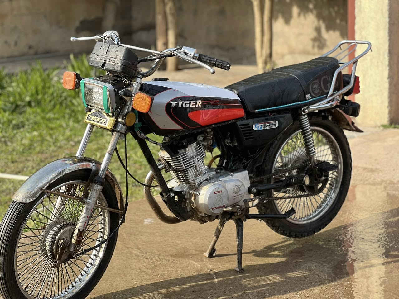 ماطور تايكر للبيع مفتوح مال جناي
دبلات جدد وياله تايرات كهربائيه كله شرط سعر 375 وبي مجال بسيط
مكاني القياره الجدعه ***********الخص مفتوح وال رقم اتصل
