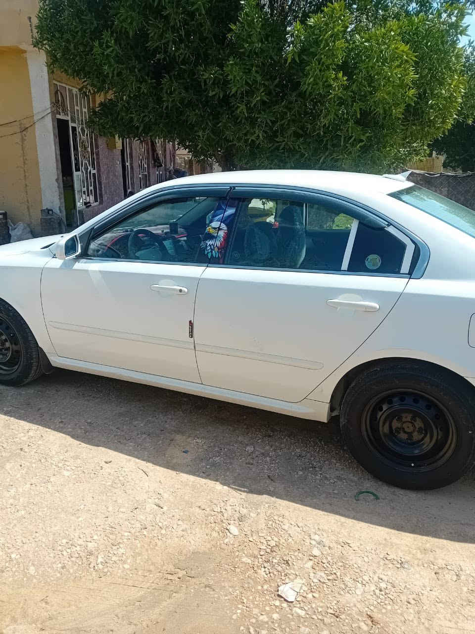 السلام عليكم  أوبتما لوتز ٢٠١٠ كفاله عامه ماعده بارد بالباب الوره السايق كد اشبر مكينه ٢٠٠٠ رقم دهوك بسمنه السنويه ٢٠٣٠ تحويل تريد وكاله السياره خير من الله السعر ١١٢ وبيه مجال حك الجيه العنوان بابل جبله للاستفسار ***********
