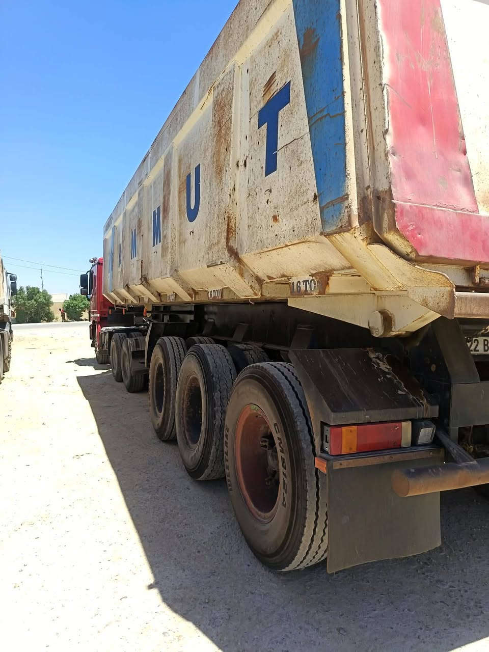 السلام عليكم اكو مثل يقول اشتري الزين لو كان غالي عربانه ما اموت حداديه مال الجرف عربانه كلش وزنها خفيف ثلاث محاوردنكيرها 16 تخم تاير جديد كم موضح بالصوره العربانه معروضه للبيع وبسعر مناسب جدا لتفاصيل اكثر اتصال على صاحب الرقم وعلما اني مكلف بالنشر اتصل وافتهم تفاصيل العربانه اكثر. ***********
