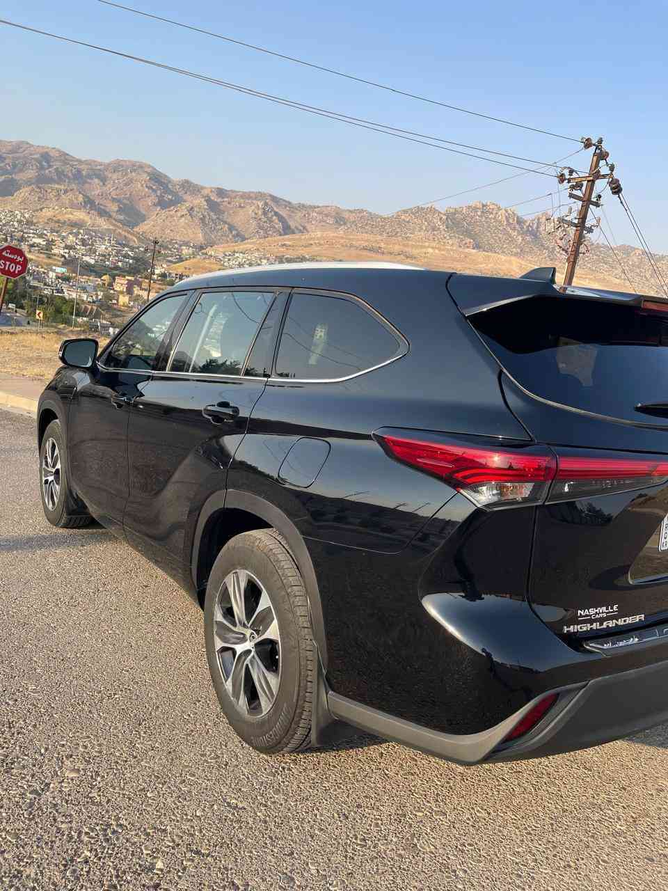 سلام عليكم عندي سياره 
تويوتا هایلندر موديل ٢٠٢٢  
سيارة كلين كفالة عامه 
موصفات XLe 
سلايد 
٢٠،٠٠٠ کم ماشية 
مکینە ٦ پستن مرغوب3.5  
دبل اكسل 
دخول ابراهيم خليل
رقم دهوك  
سنوية رقم جديده حتى سنة ٢٠٢٨

سياره للبيع او مراوس حسب قناعة
للتواصل  : واتساب 
***********
