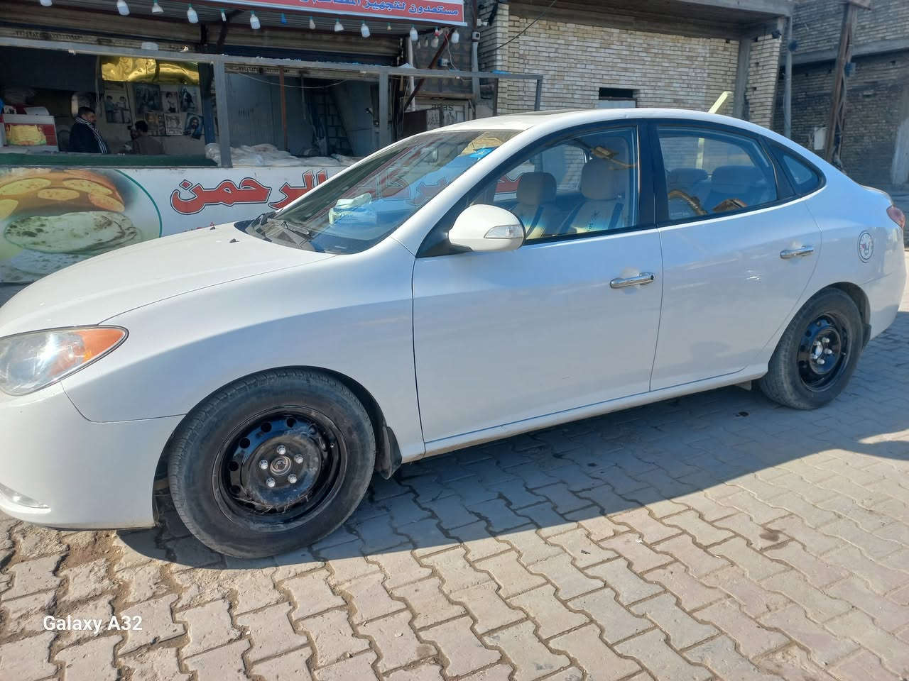 سلام عليكم النتره 2010  سياره وارد امريكي حادثها بس القبق مال جنطه مدينت الصدر قطاع 20 سعر 115 المحرك بي بخار ***********
