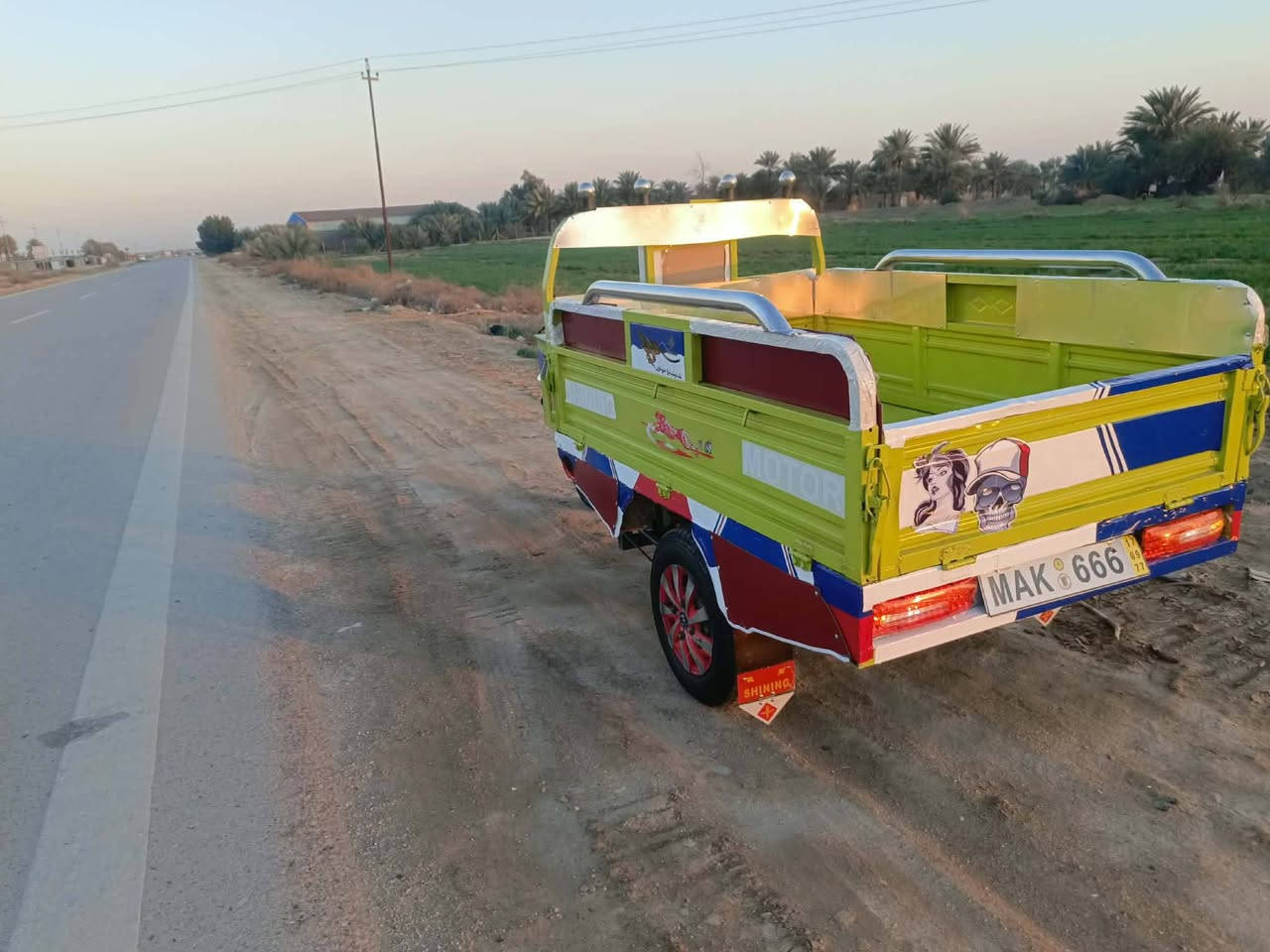 السلام عليكم ستوته للبيع موديل موديل 16 ستوته حلوه وجازه كهربائي شغاله مقفوله شاصي رقه اوراق اصولي انا بابل الشوملي كينا 22 السعر ١٢٥٠ وبيها مجال ***********
