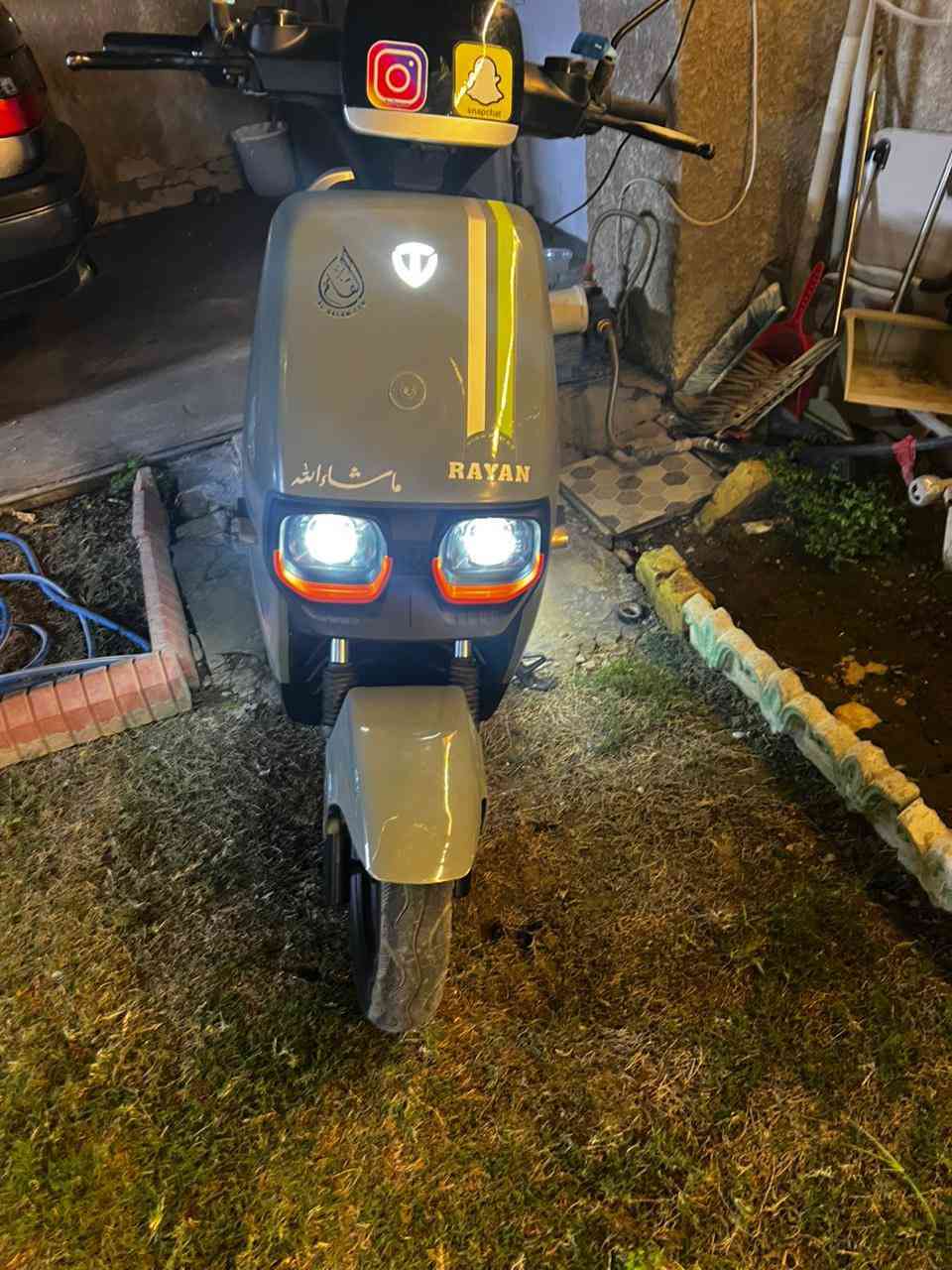 سلام عليكم 
ريان ام عيون صارلها ٣اشهر من مشتريها دراجه جديده 
نضام R
نضام P 
6بطاريات مسطره 
سرعتها 60حقيقي
زنون عالي ناصي 
سعرها 750
بغداد حي العامل 
***********
