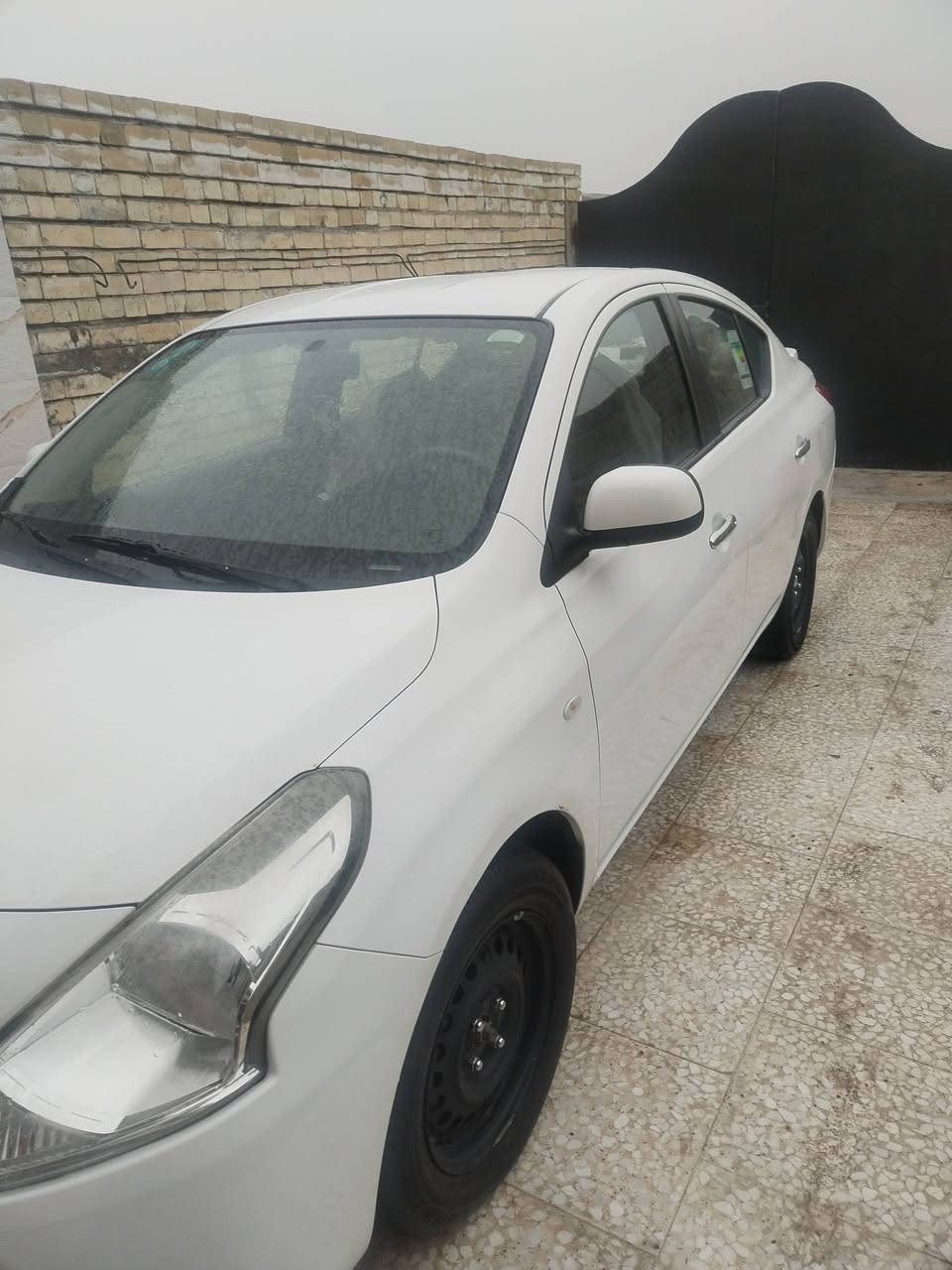 سني هندي موديل ٢٠٢١ بسمي مكفولة من صبغ او تبديل  ماشية ٢٤  الف سبير منازل بعدة السعر ١٠٧ مكاني بغداد التاجي *********** غير متواجد عل نت
