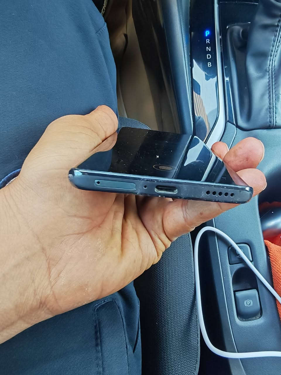 السلام عليكم ورحمة الله وبركاته هونر x9b للبيع السعر 225 وبيه مجال بدون ملحقات مبدل شاشه اصليه للاستفسار الاتصال على ***********
