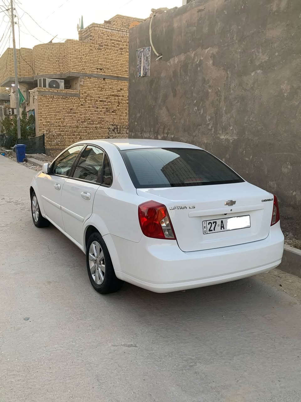 اوبترا رقم ذي قار الدولي
هزه وسنويه جديد
السياره مكفوله ما عدا رشه بين الباب والجاملغ جهه السايق
السياره عليه ادامه صدر امامي خلفي جديد تخم تاير جديد
كير مكينه تدفئه تبريد كفاله كهربائيات كله شغاله بدون نقص
السعر 78 وبيه مجال بسيط 
***********
