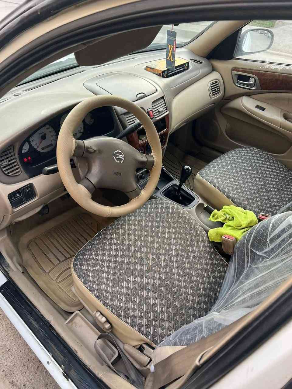 نيسان سني ياباني 2006
مكفوله عدا شويه ب جاملغ 

كير عادي 

محوك قبق ابيض 

سياره جاهده وكامله 

هزه سنويه كله جديد

مكانه بغداد  الشعب 
السعر 80 وبيه مجال

***********
