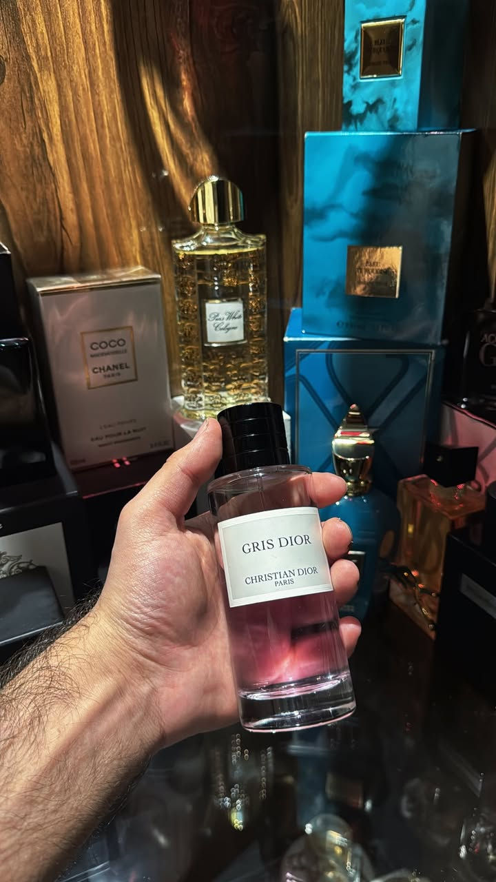 جمعه مباركه لجميع ومطر خير ع الجميع
مجموعة عطور مستخدمه وجديده للبيع
***********
