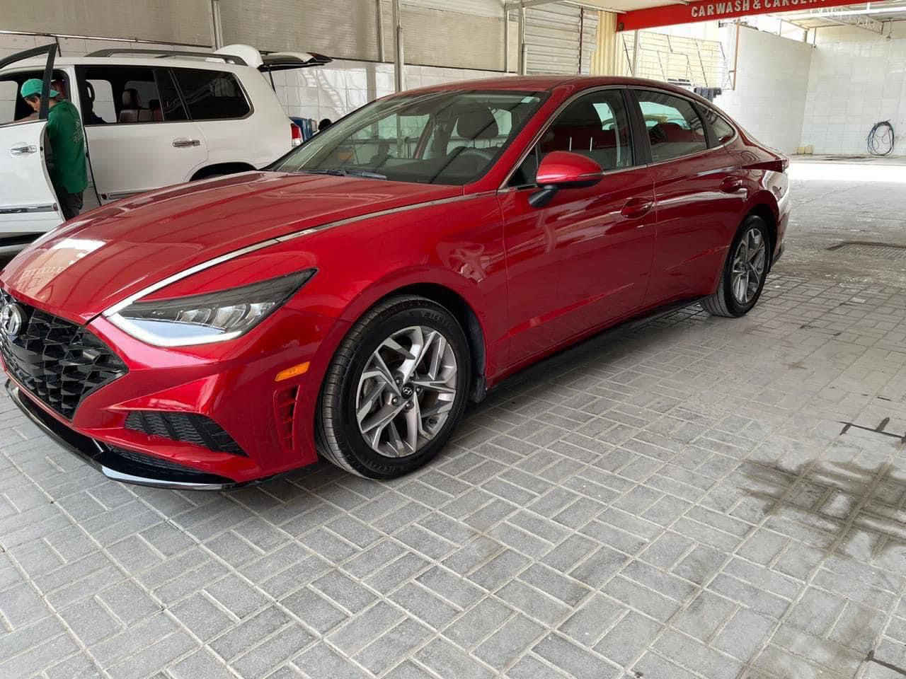 السلام عليكم 
سونانا موديل 2021 
حاليا ماشيه 94 كيلو 
رقم معوقين المثنى 
وارد امريكي حادثه موجوده بالصور
تبديل بنيد فقط 
بدون ايرباك 
سعر 160 وبيه مجال 
التواصل على الرقم فقط 
***********
