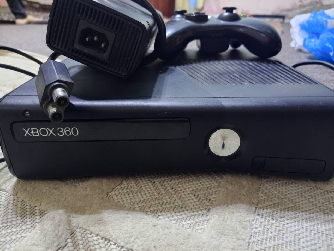 سلام عليكم ،،: اكس بوكس 360 سوبر سلم الاصلي 
ملحقاته يده اصليه ليزريه ومحولته وغراضه كامله شرط الشغل والفحص  
الهارد مالته 250 
السعر 135    الشراي يراسلني تحياتي لجميع


**إذا كنت صاحب هذا الإعلان وتريد حذفه لأي سبب، رجاءا أرسل رسالة إلى الدعم الفني**
