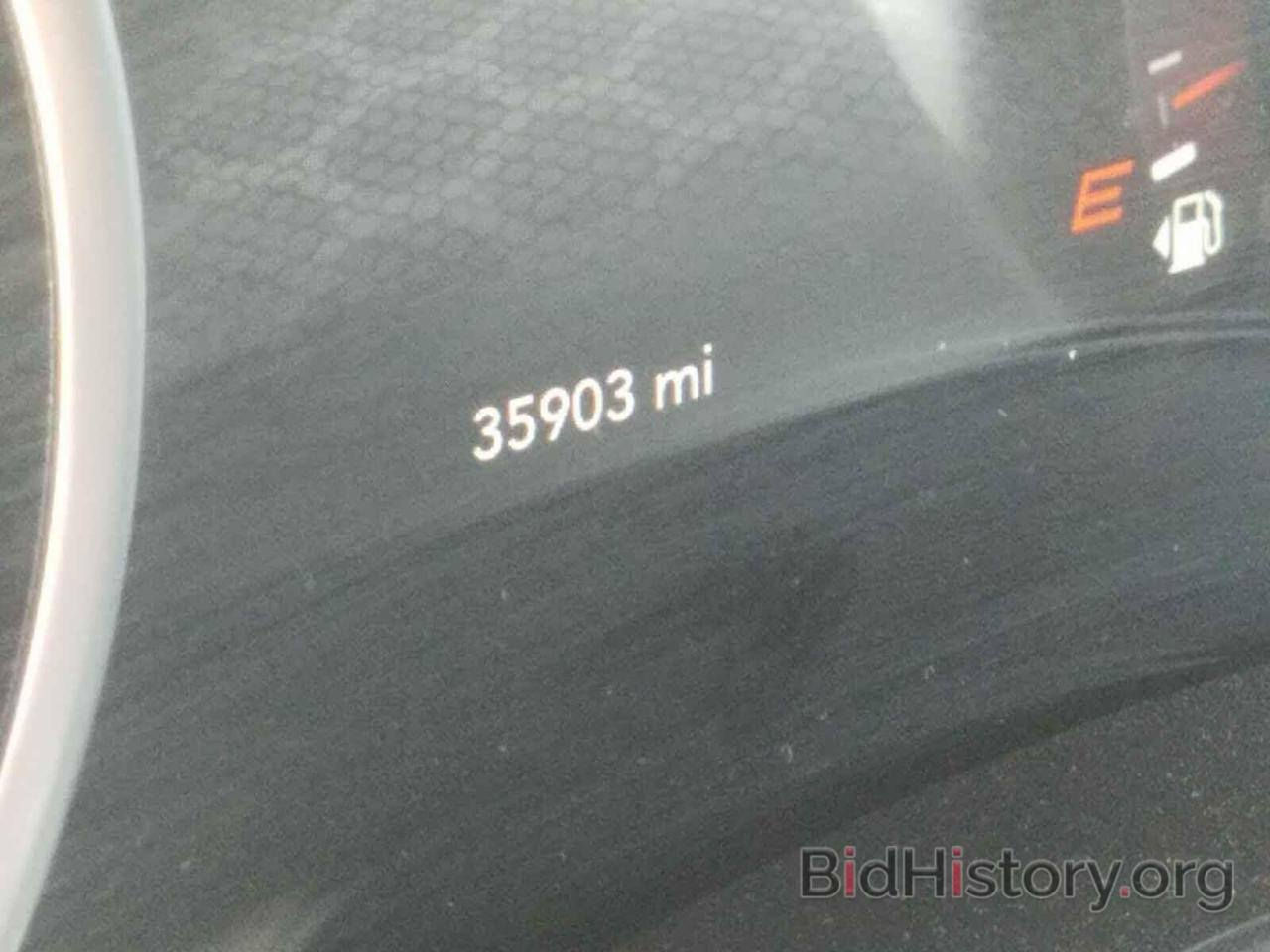 السلام عليكم جارجر 2019GT اصل
بغداد ب اسمي حادث امريكا موضح بالصور وهنا بالعراق بيه الباب الخلفي مصلح سياره جديده وجاهزه ماشيه 78الف حقيقي سياره احله من الصور ولاقطعه تبديل السعر 240وبيها مجال قليل  مكاني ناصريه مركز ***********
