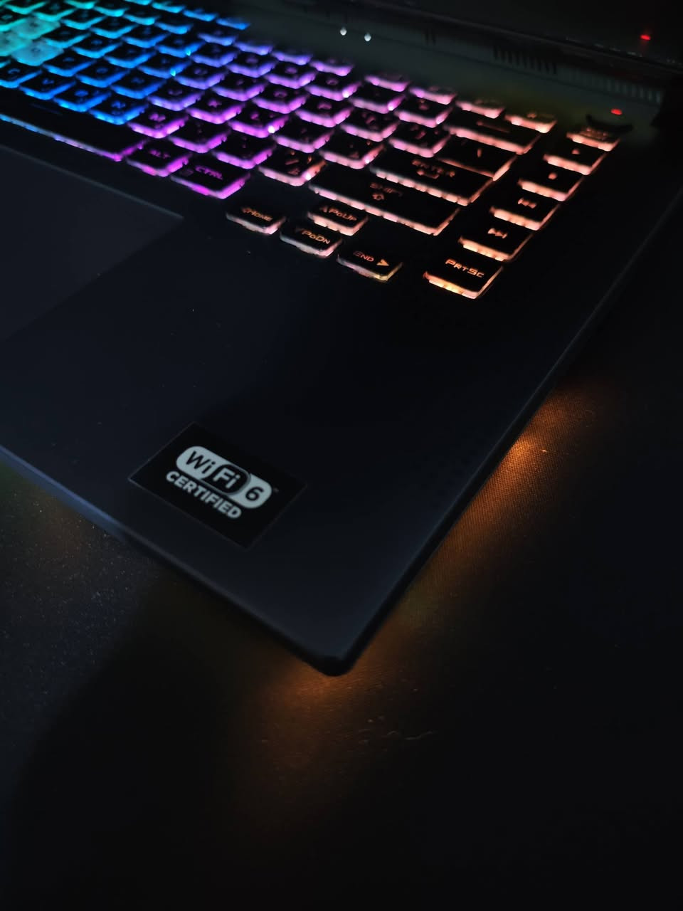 للبيع لابتوب كيمنك ASUS ROG Strix G513IE بحالة الوكالة | كامل ملحقاته .
الجهاز بحالة ممتازة (نظافة 100%، بدون أي خدش أو أثر استخدام). الجهاز چان مخصص للبرمجة والدراسة الجامعية فقط، يعني ما متعرض لأي ضغط حراري أو استخدامات قوية.

مواصفات الجهاز:
المعالج : Ryzen 7 - 4800h 

الرامات : 16GB , قابلة للتطوير

كرت الشاشة : Nvidia RTX 3050 Ti (4GB)

التخزين : 512GB SSD

الشاشة :  144Hz , حجم 15.6

الملحقات : الشاحن الاصلي (بقدرة 200W) ، والكارتونة مال جهاز + WINDOWS 11 PRO

ملاحظة اخوان ، الجهاز من اشتريته مفعل عليه وضع حماية البطارية ، يعني بطاريته بحالة جيدة جدًا.

السعر : 900 ألف.

العنوان : بغداد.


**إذا كنت صاحب هذا الإعلان وتريد حذفه لأي سبب، رجاءا أرسل رسالة إلى الدعم الفني**