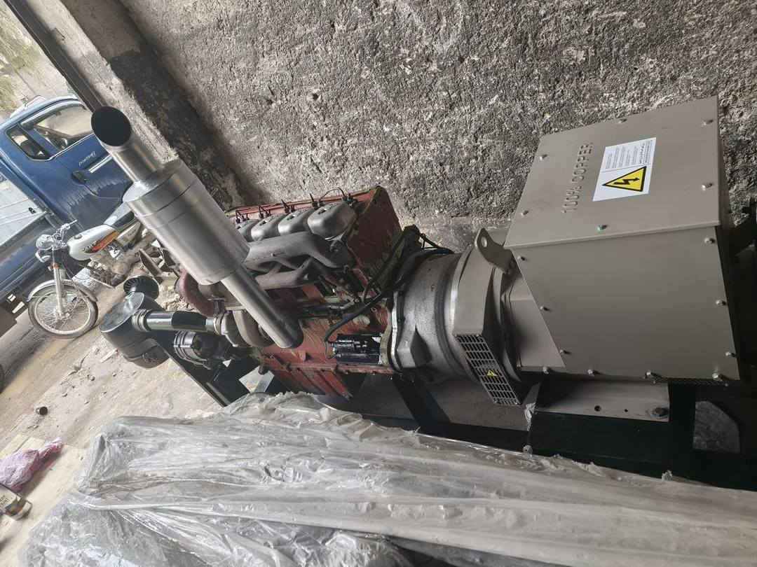 🔥 الألماني لما يحكي بالقوة 🔥

Deutz 913
دوتس 6 سلندر 💪
موديل 913 المعروف بالقوة والتحمل 👌

وعليها مولدة 75KVA ⚡
جاهزة للشغل الثقيل والثبات الطويل بدون تعب 🔥

عزم، توفير، واعتمادية  ✔️


**إذا كنت صاحب هذا الإعلان وتريد حذفه لأي سبب، رجاءا أرسل رسالة إلى الدعم الفني**
