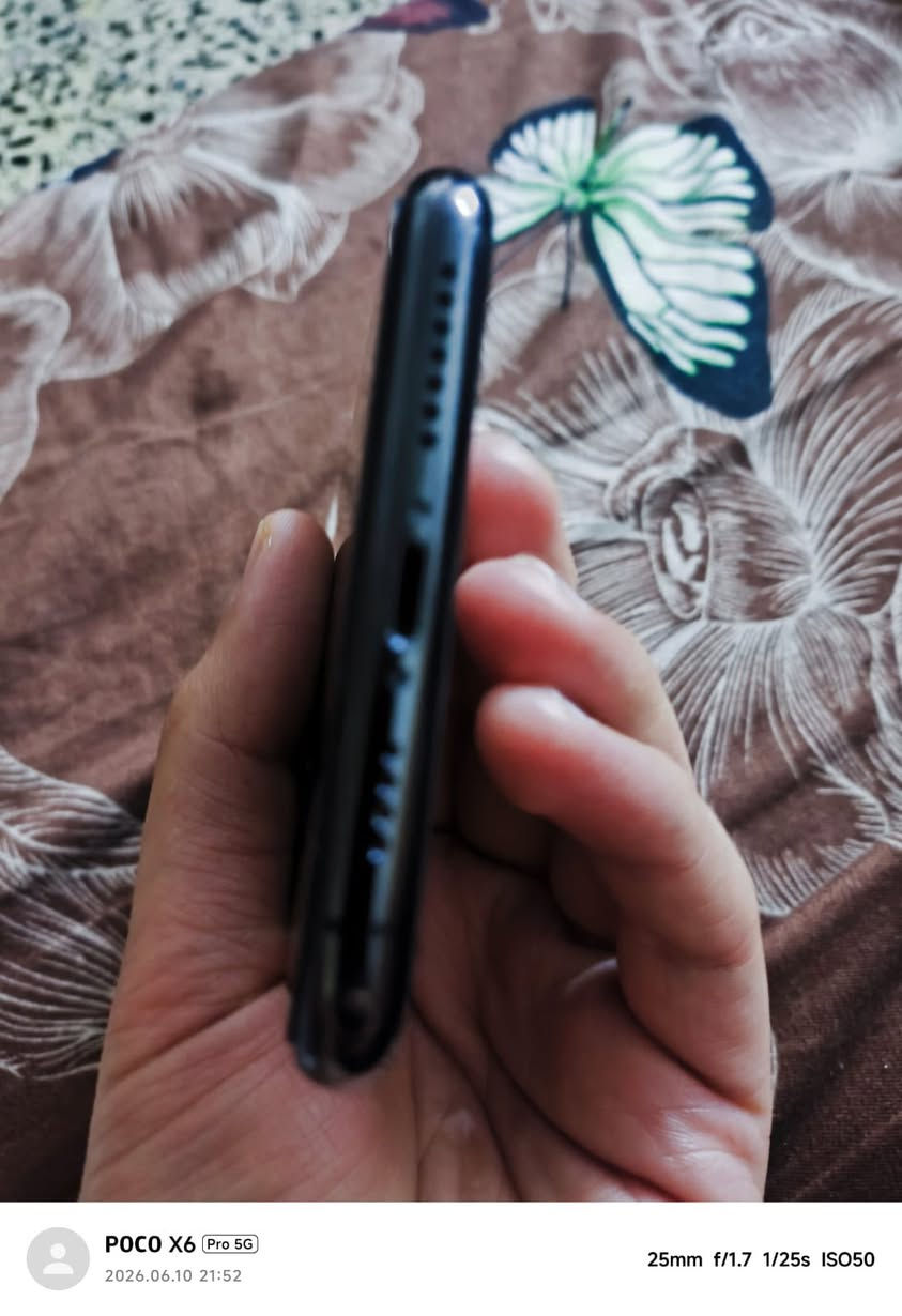 جهاز iPhone 11 PRO MAX ايفون 11برو ماكس
المواصفات :ذاكرة تخزين بسعة 64 جيجا 

وبطارية 74

الجهاز مامفتوح شغال 100% ومامبدل بي اي شي

للاستفسار التواصل على الصفحة


**إذا كنت صاحب هذا الإعلان وتريد حذفه لأي سبب، رجاءا أرسل رسالة إلى الدعم الفني**