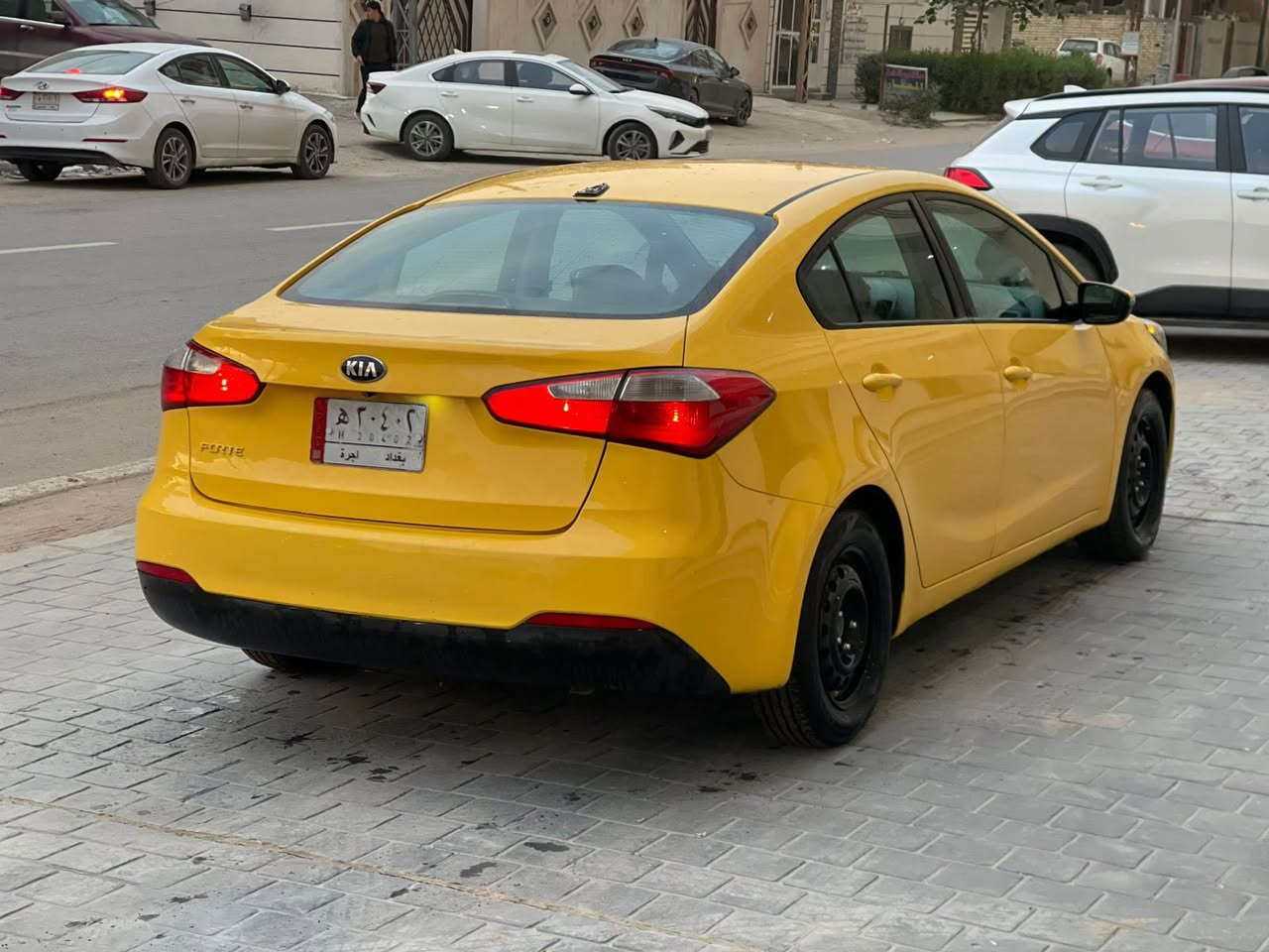 سلام عليكم
فورتي. مديل 2016

حادثها بنيد مصلح نفسه 

مكينه مبدله جديده 

صبغه جديده 

تخم تاير جديد 

سياره حلوه وخير من الله 

سعر 113وبيها مجال 

مكاني بغداد الوشاش ***********
