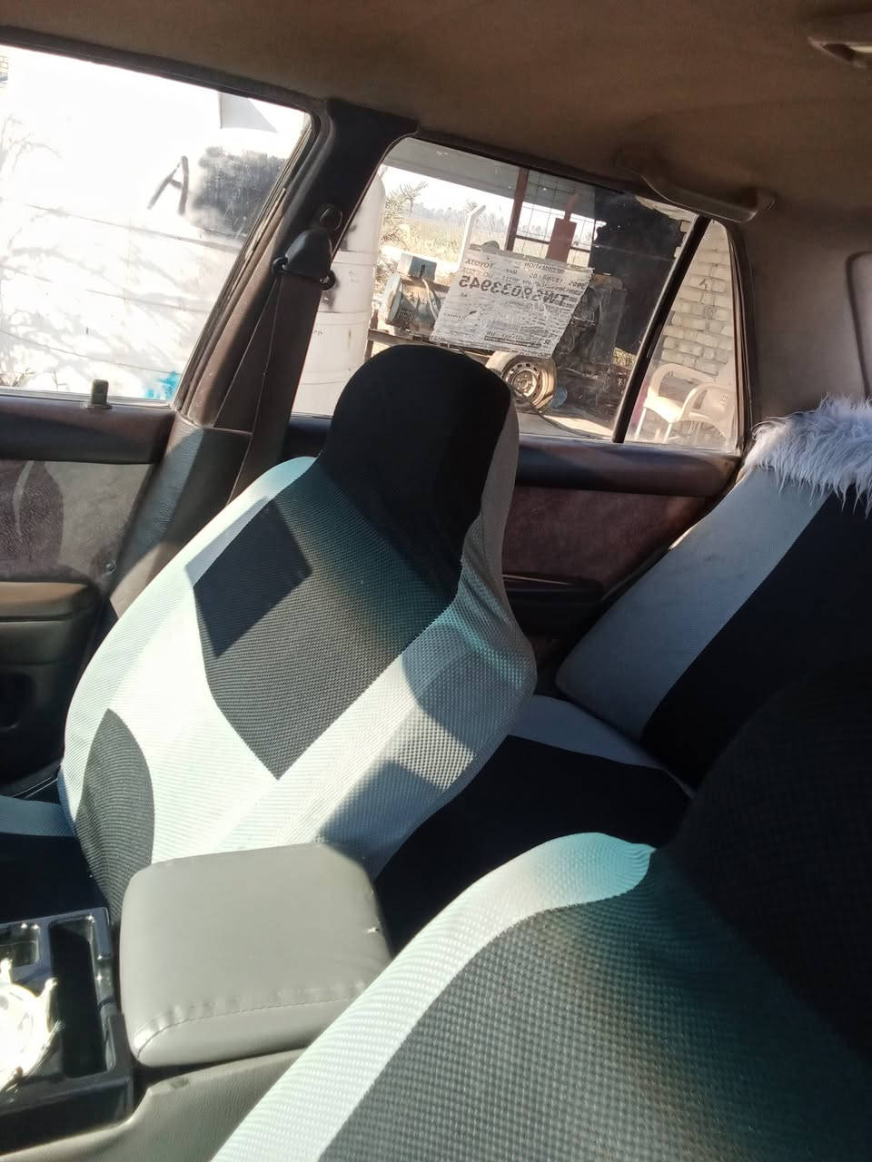 سلام عليكم سياره كرونه للبيع جاهزه مكينه وكير مكفوله كهربائيات شغاله تبريد شغال مكان سياره الديوانيه قضاء غماس رقم جهاز ***********   سعر 43 وبيه مجال حك جيه
