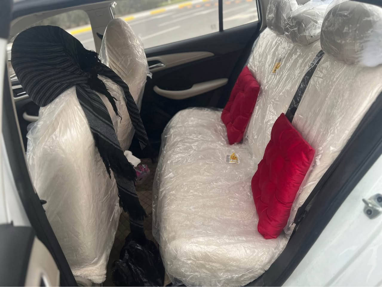 زەمانی شەریکە یەک ڕۆژە سێرڤس کراوە ڕۆن و پلاکی بۆ گۆراوە سەنەوی تا 11/28 تازەیە پەڵەیە بۆیاخ و پەڵەیە ساردی هەیە لە ڕەسمەکان دامناوە 
سعری 107 گەڵاو معامەلە 

 (***********) السليمانية, العراق
