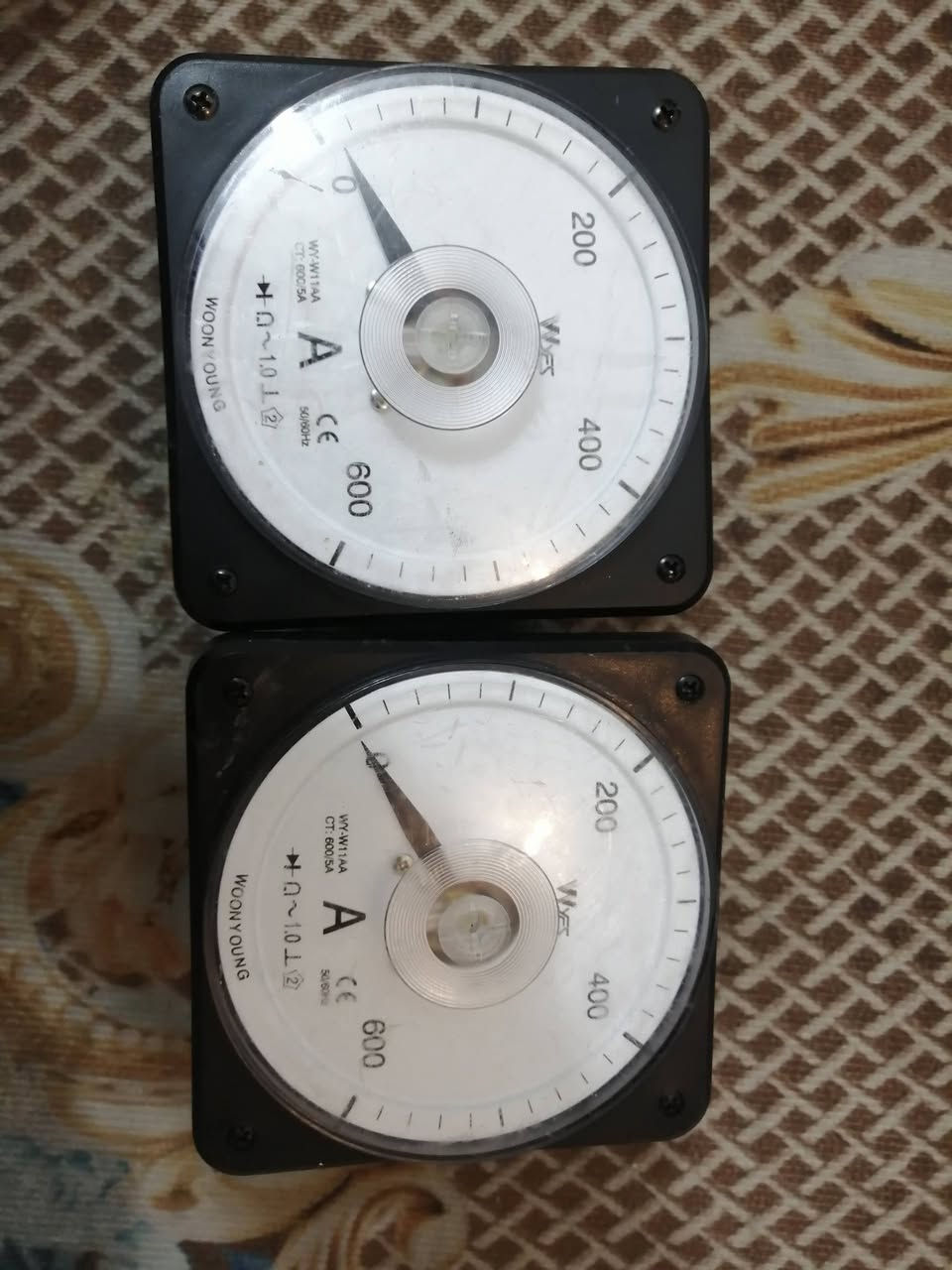 السلام عليكم
7 قطع جديد
السعر 50 مع التوصيل


**إذا كنت صاحب هذا الإعلان وتريد حذفه لأي سبب، رجاءا أرسل رسالة إلى الدعم الفني**