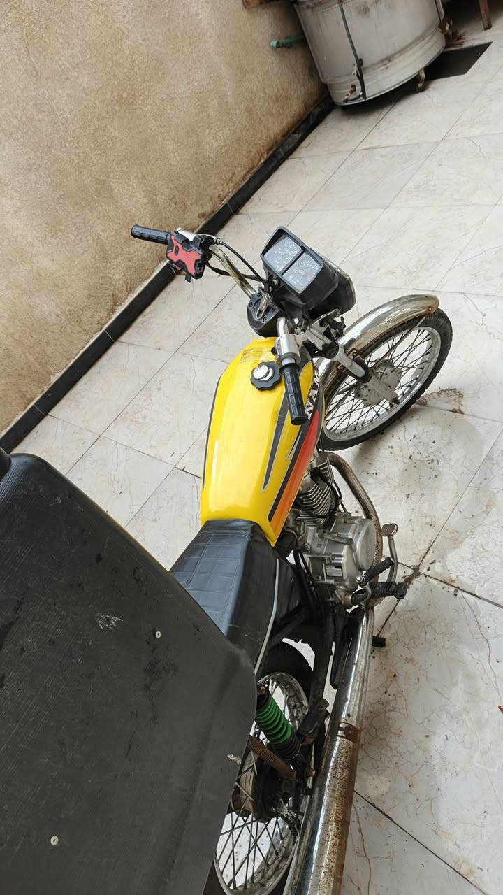 دراجه نامه رقم سنويه باسمي 23 وهاي الدراجه شوف عينك للبيع 1,600 وبيها مجال للشراي
***********
