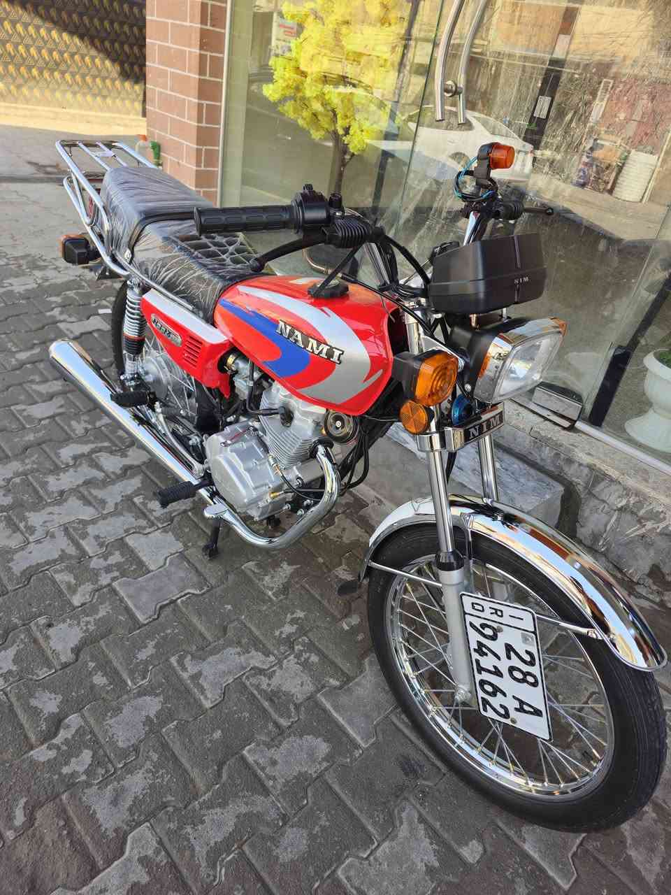 السلام عليكم 
للبيع امتياز اصولي مرقم بأسمي صارله تقريب 4اشهر من طالعة من الوكيل بيه فقط ولفات مبدل فقط ولفات 
محرك ناعم شلعة ومعدل تجي تفحص وتقتنع وتاخذ 
شاصي موديل 2013  
تاخذه كلشي ما تصرف عليه 
سعر مليون 400 وبيه مجال شراي تعال خاص وتدلل مكاني نجف مو شراي اعبر المنشور والله ويااك


**إذا كنت صاحب هذا الإعلان وتريد حذفه لأي سبب، رجاءا أرسل رسالة إلى الدعم الفني**