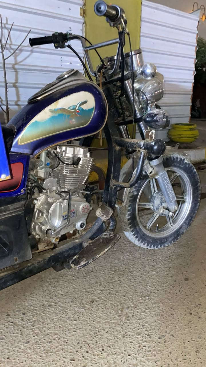 ستوتة جمرة موديل 22 رقم قادسية مشروع وطني بأسمي شرط التحويل سنوية لغاية 27 تايرات طخم جدد محرك خمس نجوم قبل سبوعين شادة العنوان بغداد مدينة الصدر /***********
