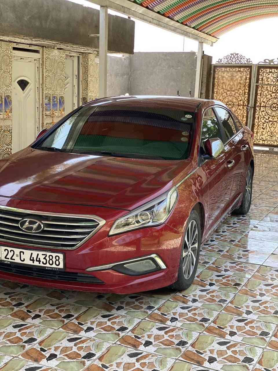السلام عليكم لبيع سونات 2016 
السعر 115 بيه جاملغ وبنيد بدون دوخل  سيارة 
كله ليبل واحد 1️⃣ 
محرك 2400 سياره كلش جديد وحلوه 
براغي مابيه نقص تبريد ثلج وقم أربيل بسمنه 
تريد تحويل تريد وكاله حاضر مكان حله 
سياره وضع شركه 
***********
