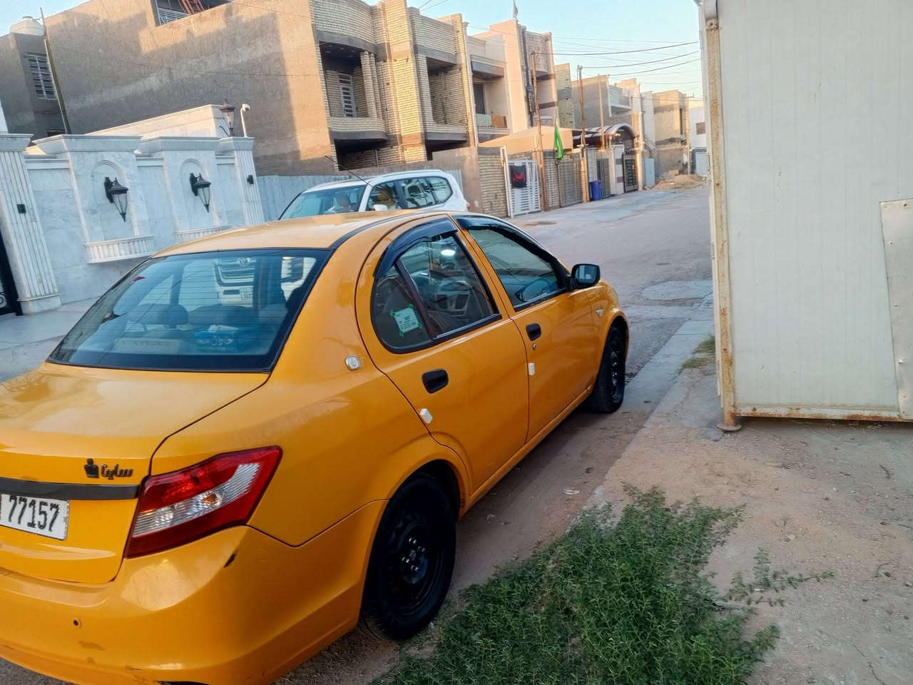 السلام عليكم ساينا موديل 2019رقم بغداد دولي تحويل ثاني يوم مصفره من كلشي سياره جاهزه علا اخر حبايه كير محرك تبريد ثلج سياره كلش نضيفه تخم تاير اربع جام كهرباء سياره كلش ناعمه كبل لشارع كاعيات بعدهن مال شركه استخدام شخصي مكان بغداد حي العامل السعر 53وبيه مجال حك الجيه والشراي يتصل ***********
