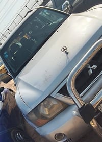 باجيرو ٣٨٠٠ • ٢٠٠٥ • ٢٧٣٠٠٠