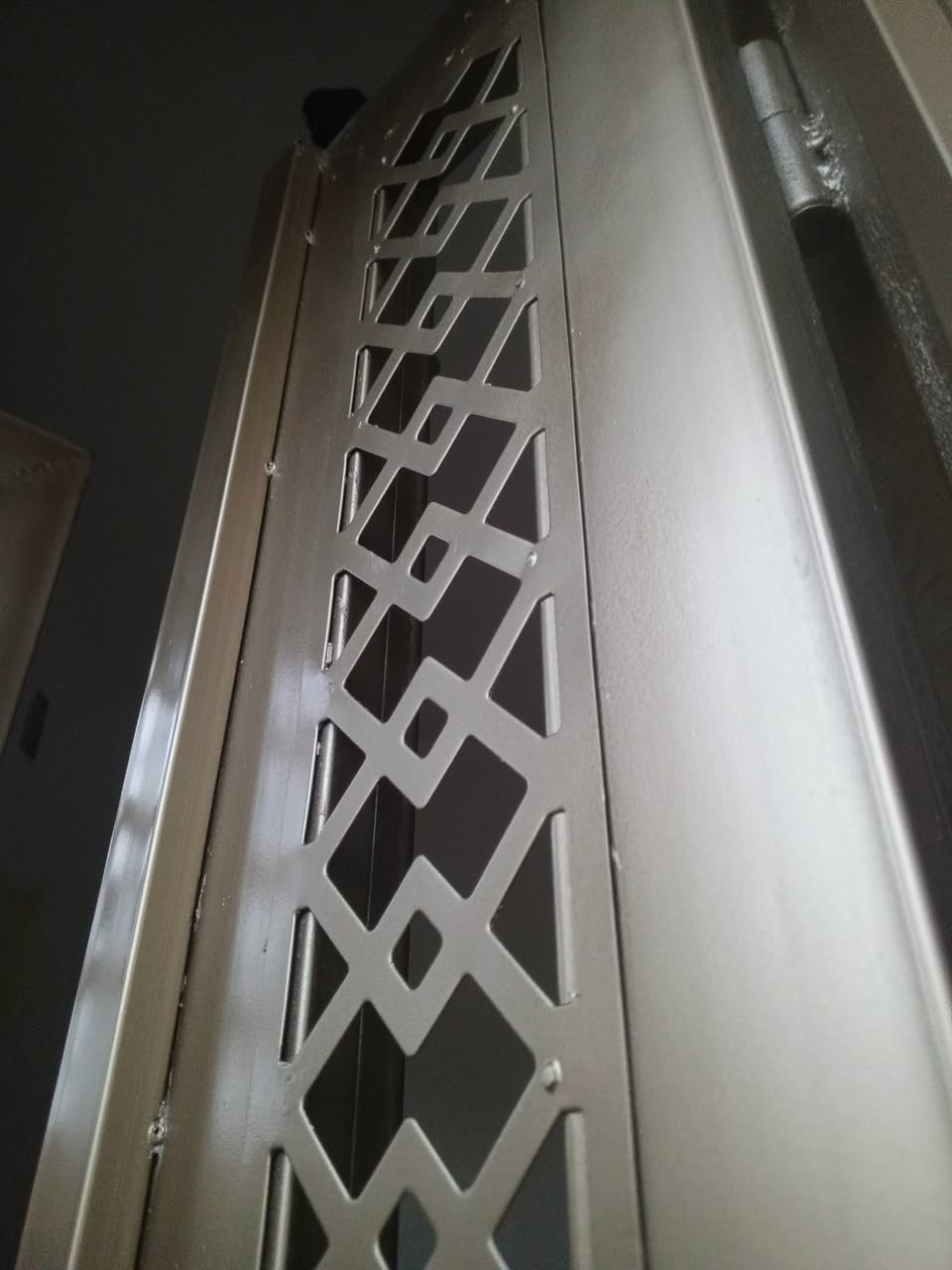 صبغ درجه اولى وبا ارخص الاسعار
***********
