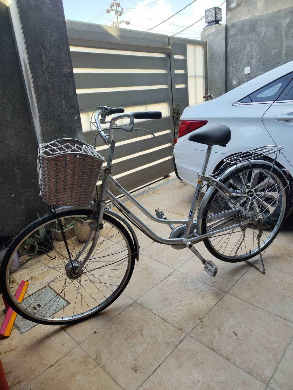 السلام عليكم
بايسكلات 2 ياباني بالة
جديدات نظيفات استخدام قليل
كير و حساس
سعر الواحد 80 الف وبي مجال


**إذا كنت صاحب هذا الإعلان وتريد حذفه لأي سبب، رجاءا أرسل رسالة إلى الدعم الفني**