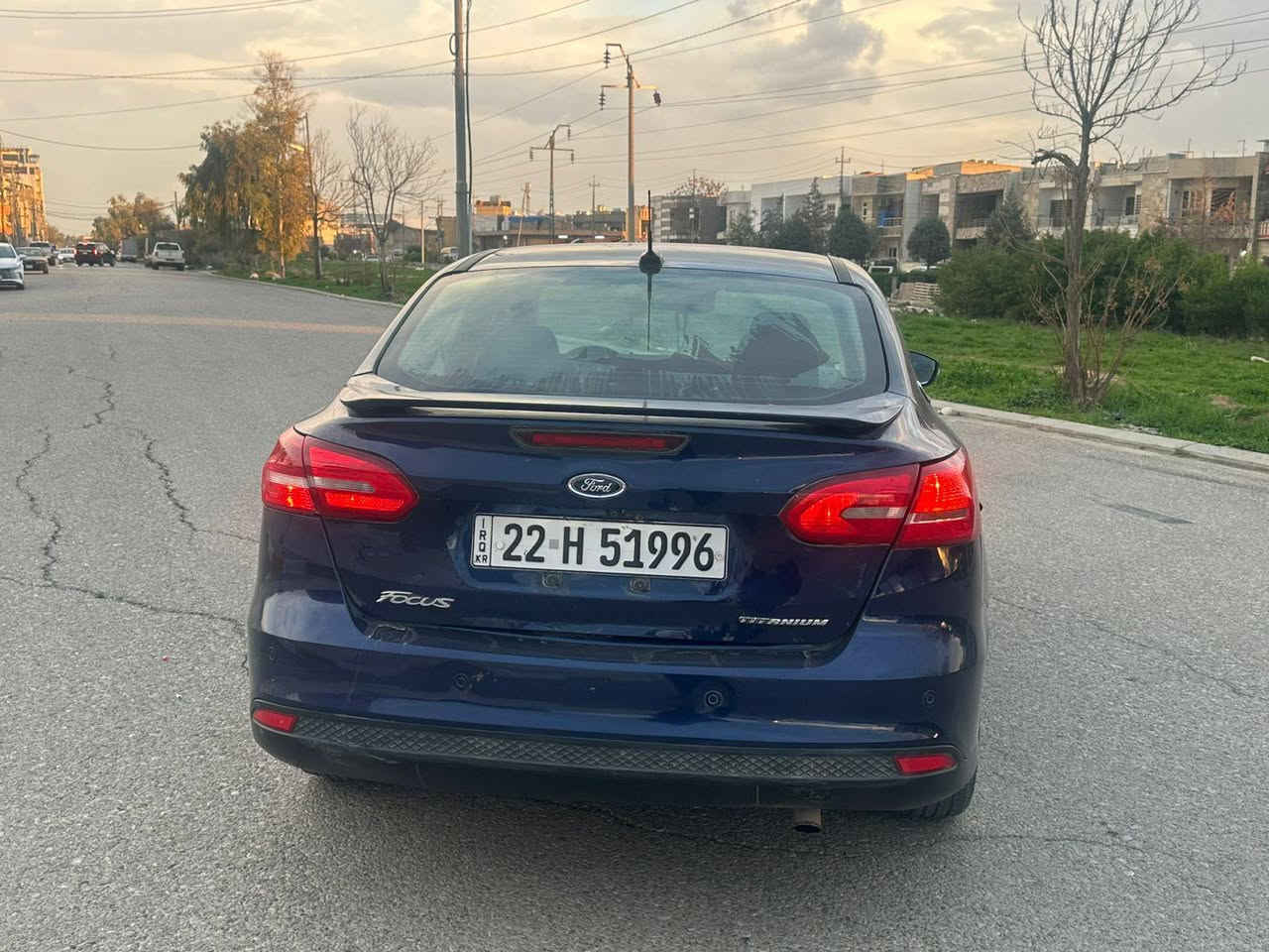 السلام وعليكم اخوان 
فورد فوكس  Titanium  2017
بصمه                                  تشغيل عند بعد 
رادارات                               تحديد مسار 
لدات ابواب                         د شبول 7 اللوان 
كشنات هيتر                        ستيرن هيتر 
كشنات كهرباء      
+ تعمير بلكامل صدر جديد زيرو 
 حشوه كير كلاج وماشات بولبرن زيرو 
نوزلات جديده  فيول  بم  + وتر بم جديد  اذانات محرك + كير جديد 
٤ تايرات جدد
ضرر السياره صندوق بارد وجاملغ خلفي وامامي بارد + باب السائق صبغ 
أ
السعر دفتر = 100 ورقه 
مكان أربيل 
الرقم ***********
