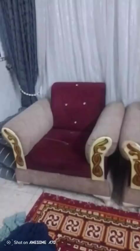 تخم ٥مقاعد ١٣٠وبي مجال بسيط


**إذا كنت صاحب هذا الإعلان وتريد حذفه لأي سبب، رجاءا أرسل رسالة إلى الدعم الفني**