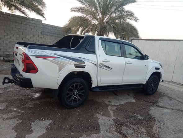 سلام عليكم سياره جيار موديل 23 ماشي 29 فول مواصفات سته سلندر شفتات ستيرن اربع كاميرات محيطيه مرايات شفط حساس خلف امامي رادارات جانبيه ***********/*********** مكاني بغداد تاجي ابوعضام سعر 430
