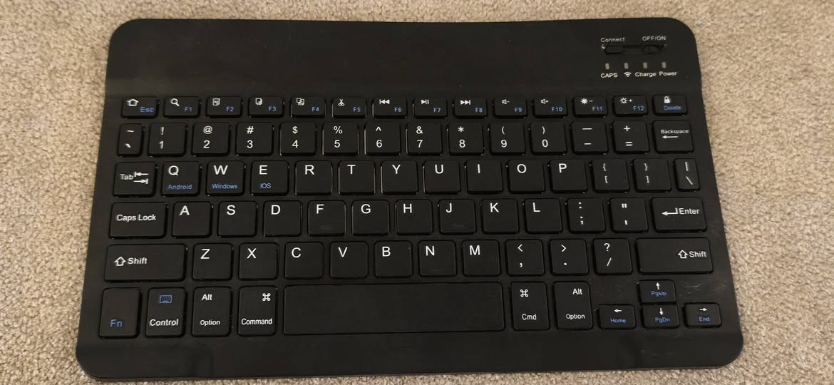 السلام عليكم 
للبيع جديد مو مستخدم حبايب


**إذا كنت صاحب هذا الإعلان وتريد حذفه لأي سبب، رجاءا أرسل رسالة إلى الدعم الفني**