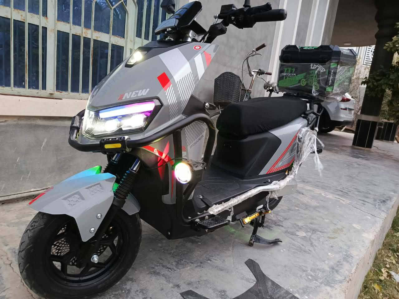 للبيع او مراوس جبلي 26 سكنس شبح موديل 2026 موطور بعده عل وضع الشركه جديد 6 بطاريه بطارياته  36 انبير ماصارله شهرين من أخذته السعر 825  للتواصل عبر الواتس أب  **********************
