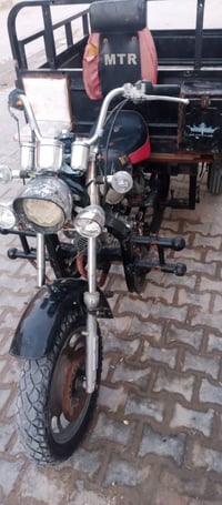 ستوتو للبيع سنويه بس عد سعر 550قفل بيه الحيم 07800949861