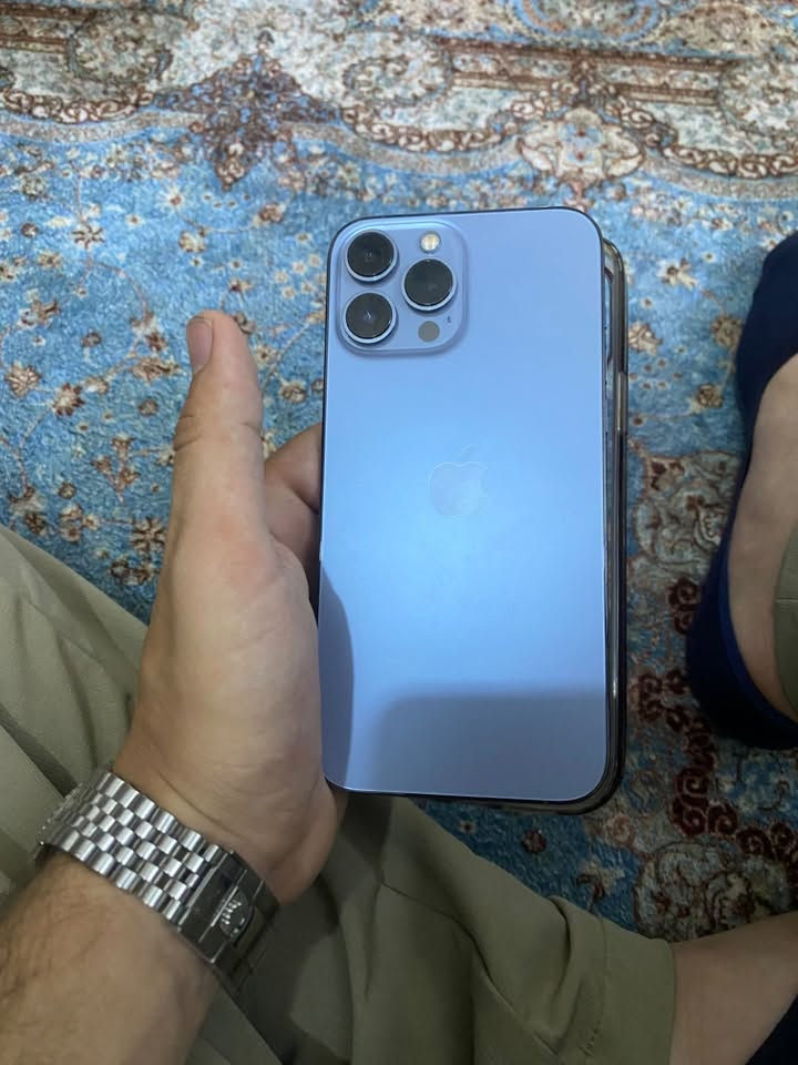 سلام عليكم 13 برو ماكس بلادي ممبدل شي سعر ٦٥٠
ذاكره ٢٥٦

بطاريه ٨٠

مكاني بغداد جميله 

***********

واتساب فقط
