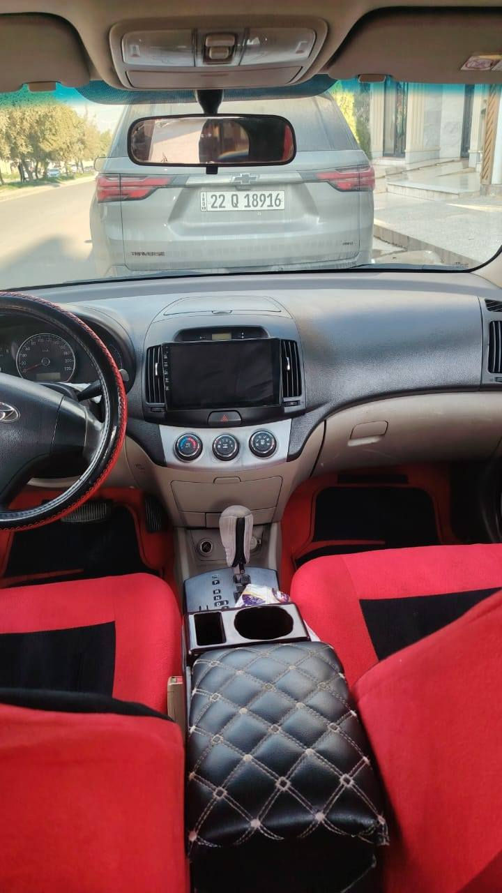 السلام عليكم افانتي موديل ٢٠٠٩ رقم دهوك مسطره هزه وسنويه جديد محرك دكشن عالي وكير وتبريد شرط سلايت ابيض ثلجي السعر ١١٠ موصل الايمن شرط تحويل وكاله ماكو اكرر  تحويل الماسنجر مفتوح ***********
