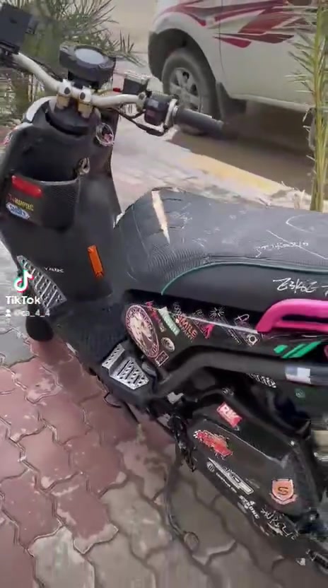 سلام عليكم للبيع سكنس جبلي مزوعه تزويد اجت من خارج مزوده
دراجه شلعه او معدل بيه كور سمارت مكينه ما معروفه شكد حجمه تزويد بيه خارجي وداخلي دراجه معدل وبطناش بيه هواي تزويد تزويد بيه
1عقل رياضي ابو نمر يعله ابي ام مال مطارح
2 بيه راديتر دهن + مروحه تبريد
3 كت كلاجات كرزي مطابق دبليو اف
4صدر أمامي مشمشي ماركه جمس
5دبلات خلفيه ذهبي ماركه  WSI
6بكلايت كاوسكي حديث
7كت كاربون فايبر شوته ول كصه وجيب جكمجه كاربون
8ويل ان سي واي + تواير جلاتين
9 كزوز  3قطع كاربون
10ستيرن راضي وصابع بريك ذهبي
11منضومه زنون ياباني 
 وبعد بيه هواي تزويد مامذكور  كفر اجت بيه هجي وشمه مو هنا مو شم دراجه ما ملعوب بيه دراجه ماقاصرا وكل نقص مابيه  سعر خاص  رقم مبايل ***********.مكان ناصريه مركز مايعرف بيهن لا يراسل تعبني ول ول شراي بي خير وتدلل
