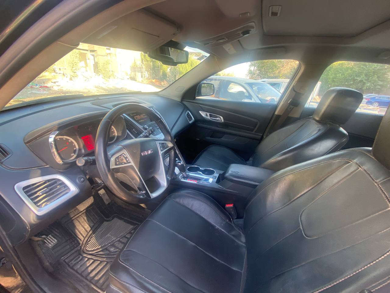 جي ام سي تيران موديل 2017 لون اسود فئة SLT 

 

رقم انكليزي وسنوية باسمي مجددة لغاية سنة ٢٠٢٩

السعر 128 ورقة

 

حادثهه واضح بالصور المرفقة بالاعلان ضرر حدادية خلفية يسار مع اضرار بسيطة بالابواب اليسار وتصليح الضرر نفسه مع صبغ بقدر الضرر بالابواب فقط.

 

المواصفات

1- جي ام سي تيران SLT موديل 2017 لون اسود

2- محرك 6 سلندر 3600

3- سلايد روف قمارة

4- ويل كب حجم 18

5- دبل صالنصة نيكل اصلي

6-تشغيل عن بعد

7- باب خلفي كهرباء شفط

8- حساس التصادم الامامي

10- السيارة دفع رباعي اوتو

11- كاميرا خلفية اصل دوارة

13- غرفة السيارة جلد اسود اصلي مع تحكم فول كهرباء لكشن السائق

14- تحكم ستيرن جهتين متكامل بلوتوث وحاكية وكروس سرعة وتحكم صوت

15- السيارة ماشية ١٥٠ الف كيلومتر حقيقي

للمعلومات المراسلة او الاتصال على الرقم ***********
