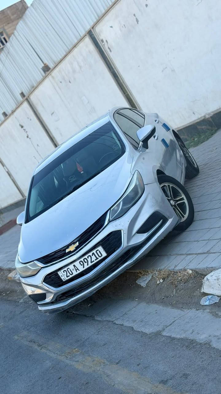 للبيع | شيفروليه كروز LT 2017 

📍 الموقع: بغداد – الأعظمية / سبع 
أبكار

💰 السعر: (( 78 )) (قابل للتفاوض بالمعقول بعد المعاينة)

السونار مرفق بالصور ....
حادث السياره من امريكا جاملغ خلفي 
وربع الصندوك 
والسونار موجود 

المواصفات:
✔️ فئة LT
✔️ رقم ديالى الجديد وباسمي
✔️ مكينة، كير، تبريد، وصدر خير من الله
✔️كشنات جلد تدفئه بالكشنات
✔️ بصمة تشغيل عن بعد 
✔️شاشة كاربلي 

بغداد الاعضميه او الكريعات...

📞 للتواصل:
***********
***********
