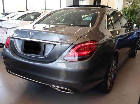 مارسيدس C300 موديل 2021
٤ سلندر حادث جاملغ الخلفي صبغ عداد الكيلو متر ٥٣ الف
المبلغ المطلوب 35,000 $ وبيه مجال *********** أربيل
