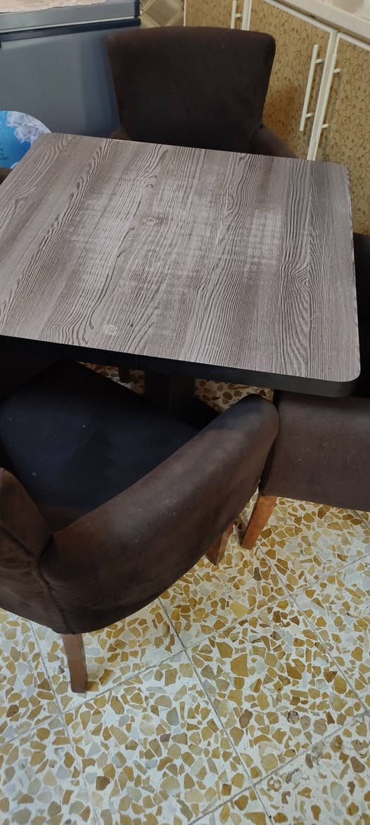 للبيع ميز +4 كراسي اخو الجديد جداً نظيف السعر 150 موجود توصيل كافة مناطق الموصل اي استفسار ✍️ اتفضل خاص


**إذا كنت صاحب هذا الإعلان وتريد حذفه لأي سبب، رجاءا أرسل رسالة إلى الدعم الفني**