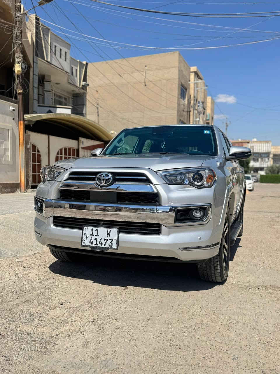 وياتا فور رنر 2023 فول مواصفات لمتد خمس كامرات ورادارت كل الجوانب جلد كراسي تدفئه وتبريد إسلات اعلى فئه حادث بسيط جدآ جاملي الايمن الخلفي بدون اي ايرباك ماشيه 22 مايل سعر 33 ونص ***********
