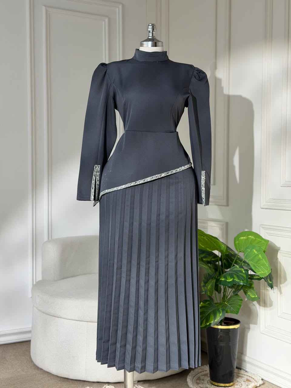 موديلات العيد🤎🩷
قياسات من38 لل48

توصيل كل محافظات بالعراق
فستان وبشت 
والفستان الثاني


**إذا كنت صاحب هذا الإعلان وتريد حذفه لأي سبب، رجاءا أرسل رسالة إلى الدعم الفني**