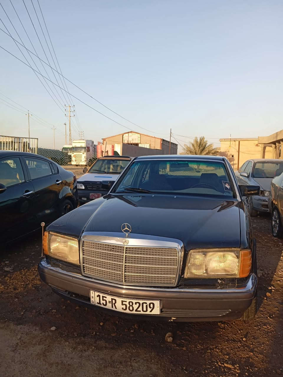 سلام عليكم(( 50)) وبيه مجال بصيط للبيع مارسدس موديل 91 جديده مكينه وكير جديد تبريد  ثلج 🥶 مكينه vvtمحوره داخل جديد تخم تاير رقم المبايل***********📱 مكان بابل كفل
