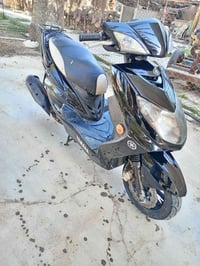 للبيع سكنس فحل نوزل خطين موديل 2011 طلاعات دشبول 3الوان مكينة بلادية ل...