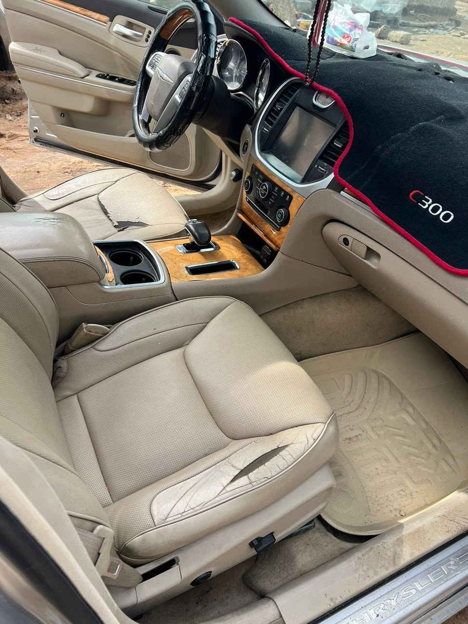 سلام عليكم اوباما مديل 2014 أدوات رقم شمالي وسنويه اصليه شرط حاسبه سياره فول مواصفات باروراما كشنات كهرباء استيرن كهرباء تحكم جهتين كشنات تبريد تدفئه تايرات تخم جديد قبل اسبوع شادهن حساسات رادار بصمه تشغيل بصمت بيبان برده خلفيه مكينه 3600 كير طياره  بعد معروف الفول مواصفات سياره مكفوله من حادث ومن سرقه ومن عشاير لتواصل *********** البصره ابو الخصيب السعر ٧٥
